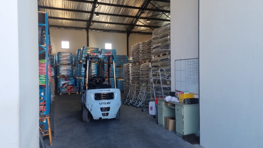 To Let commercial Property for Rent in Fisantekraal Western Cape